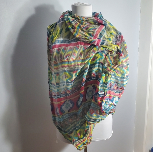 Scarf - Picture 2 of 3